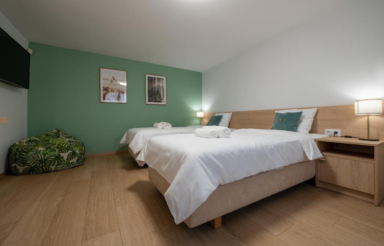 Regimin Szumi Las Events & Apartments מראה חיצוני תמונה